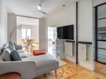 Excellent 3 Bedroom apartment for rent in Ríos Rosas, Madrid - Foto 3
