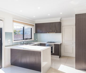 Modern Comfort and Convenience in Norlane! - Photo 4