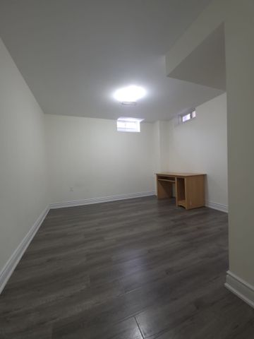 For Lease - 86 Humberstone Crescent, Brampton, Ontario - Photo 3