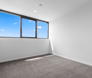 Stunning Fully Furnished 3-Bedroom Apartment in the Award-Winning M... - Photo 4