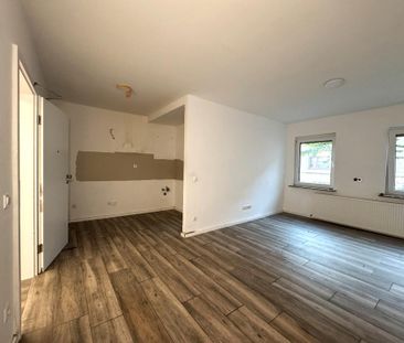 Perfekt für Senioren: 1-Zimmer-Wohnung mit elektrischen Rolläden & ... - Foto 1