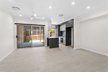 Sleek & Minimal Living - Photo 5