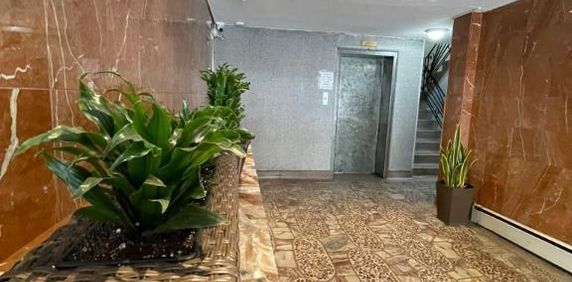 À louer 1400$ – 4 ½ au 2715 Place Darlington, Côte-des-Neiges - Photo 2