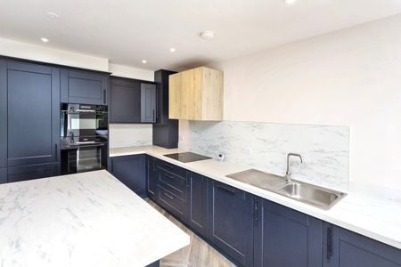 2 Bed Flat, Underhill Road, SE22 - Photo 5