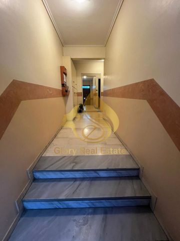 Studio/Γκαρσονιέρα για ενοικίαση Αμφιθέα (Παλαιό Φάληρο) - Photo 3