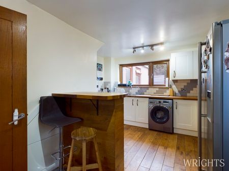 2 bedroom End Terraced House - Little Thistle, Welwyn Garden City - Photo 4