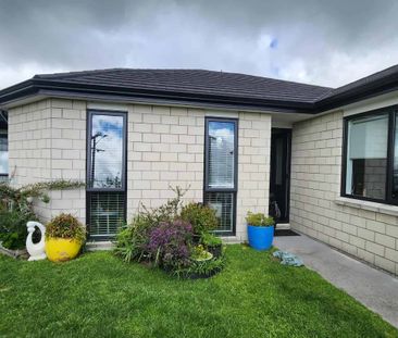 3 Bedrooms, 2 Bathrooms - Photo 5