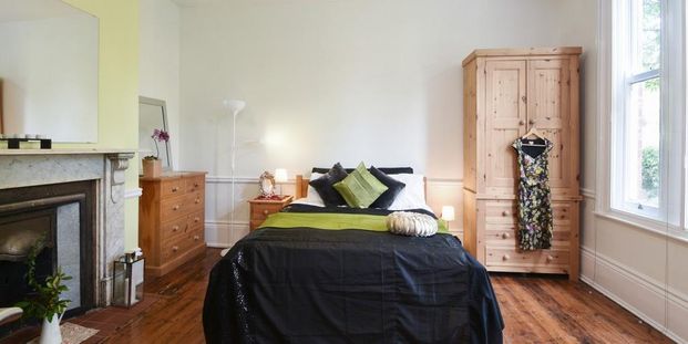 6 bedroom flat to rent - Photo 1