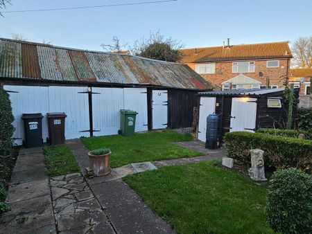 2 bedroom property to rent - Photo 2