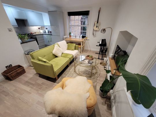 1 Bed Flat, Christchurch Road, N8 - Photo 1