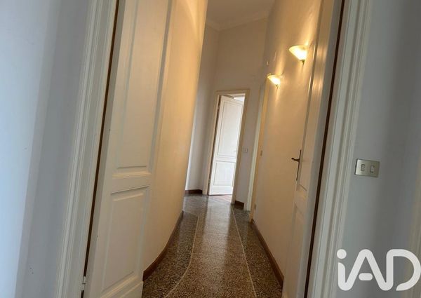 Piazza dello zerbino, Genova, Liguria 16122