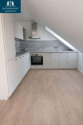 *Frisch modernisierte 3-Zimmer-Whg mit EBK ruhiger Lage von Magdeburg* - Photo 1