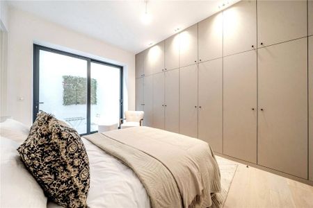 3 bedroom flat to rent - Photo 2