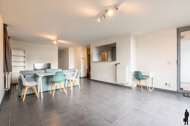 Instapklaar 3 slpk-appartement met garagebox in Turnhout - Photo 1