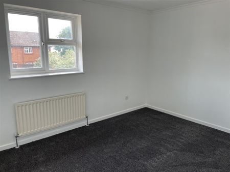 James Orchard, Berkeley - Photo 2