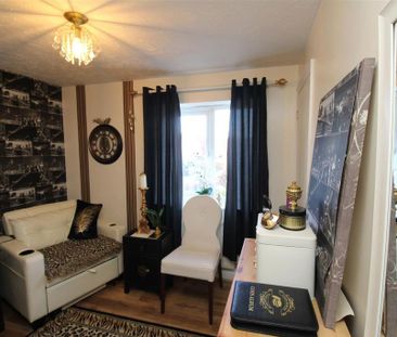 2 bedroom detached house to rent - Photo 5