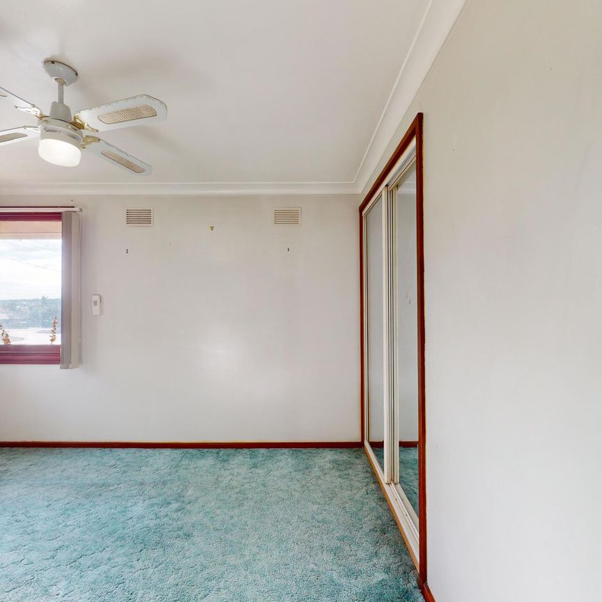 19 Tahlee Avenue, Woodberry NSW 2322 - Photo 1