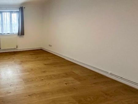 Tippett Court, Stevenage - Photo 5