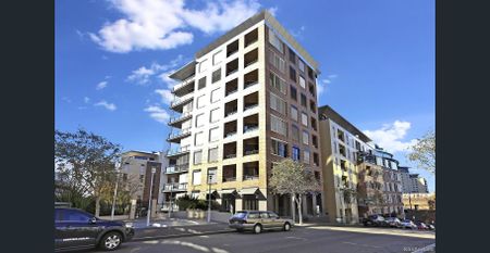 Peaceful Studio Living in Prestigious Watermark Complex - Photo 5