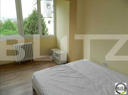 De inchiriat apartament 3 camere, 70 mp,decomandat, zona Profi - Photo 2