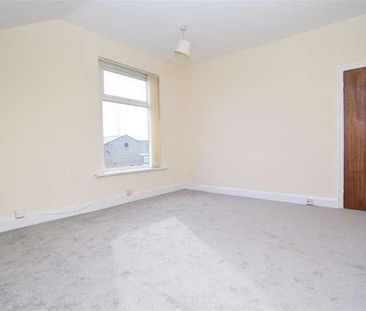 Illingworth Street, Ossett, WF5 - Photo 5