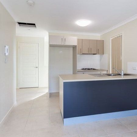 2 Bedroom Modern Duplex - Photo 3