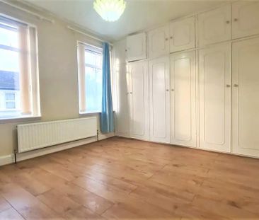 Harcourt Road, London - Photo 6