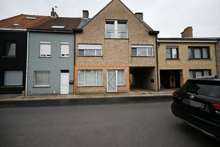Te huur: Gelijkvloers appartement in Ardooie met carport! - Foto 5