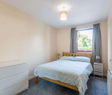 2 bedroom property to rent - Photo 5