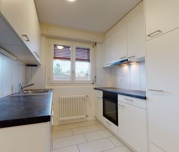 APPARTEMENT ENTIEREMENT RENOVE DE 3½ PIECES - Photo 4