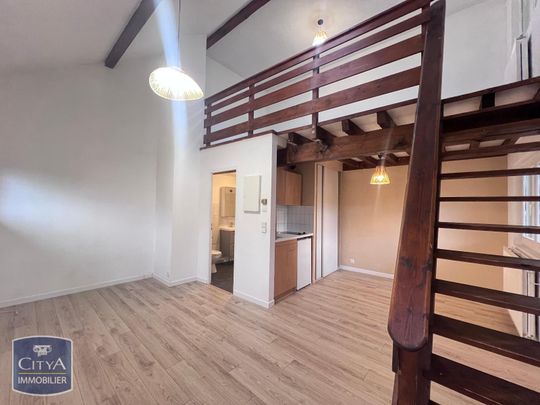 Location Appartement 1 pièce 38m² CHALLES LES EAUX 73190 - Photo 1