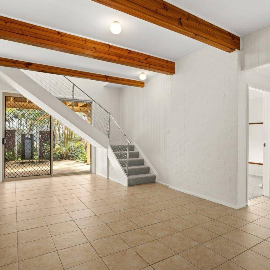 WALK TO THE BEACH - Flexible Family Living in the Heart of Old Bar - Photo 1