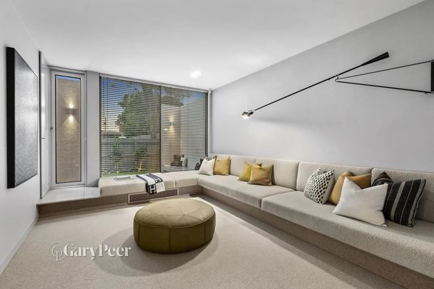 18 Kelburn St, Caulfield North - Photo 1