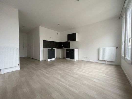 À louer : Appartement 2 pièces à MELUN - Photo 1