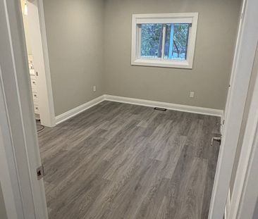 For Lease - 3958 Grove Place, Innisfil, Ontario - Photo 6