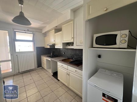 Location Appartement 2 pièces 64m² AVIGNON 84000 - Photo 4
