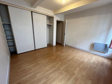 Location Appartement 3 pièces 66m² CASTRES 81100 - Photo 4