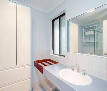 Great location great home - Photo 4