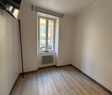 HYERES - T2 RDC de 27,19 m² - Photo 6