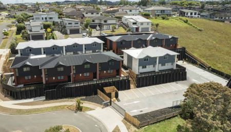 Modern Studio Rooms for Rent - Photo 2