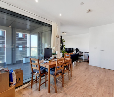 Great Eastern Road, London, E15 - Photo 1