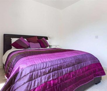 Rannoch Street, Tilehurst, Reading, Berkshire, RG30 - Photo 3