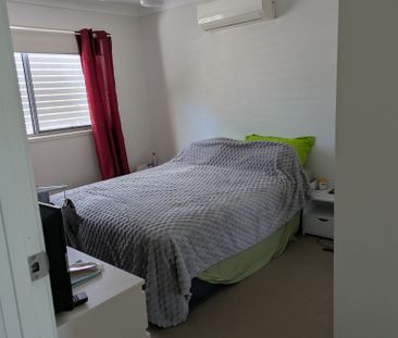 Little Mountain - Photo 3