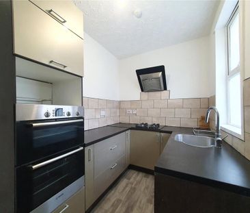 2 bedroom terraced house to rent - Photo 3