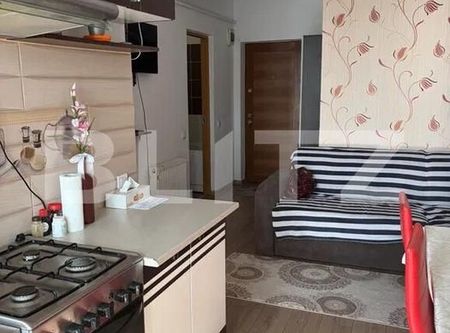 Apartament 1 camere, semidecomandat, 38 mp, zona strazii Oasului - Photo 2