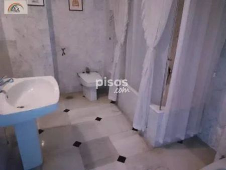 Piso en alquiler en Centro - Foto 3