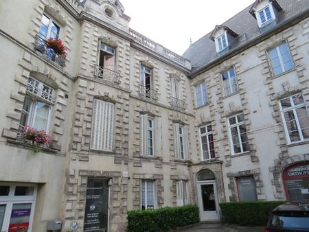 Location Appartement 1 pièce 31m² AUXERRE 89000 - Photo 4