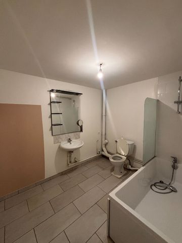appartement T3 centre ville de Montceau-les-Mmines - Photo 3