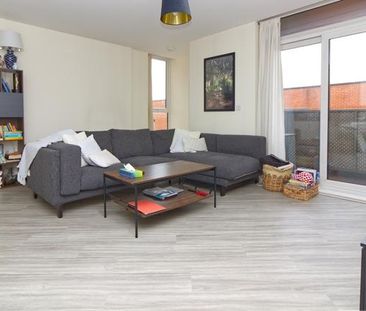 2 bedroom apartment to rent - Photo 4