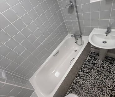 1 Bed Flat, Chesterton Road, W10 - Photo 5